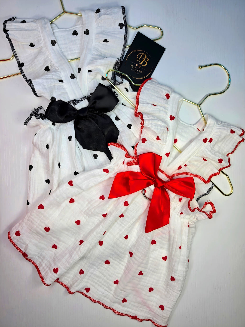 Vestido de Muselina con Corazones y Moño de Satín