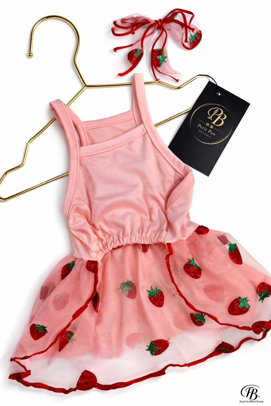 Vestido con Apliques 3D y Accesorio a Juego